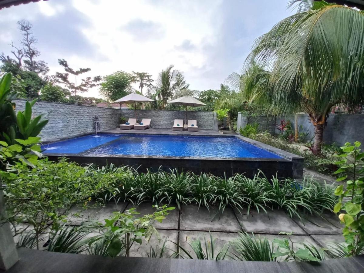 Bobo Bungalow Nusa Lembongan  Exterior photo