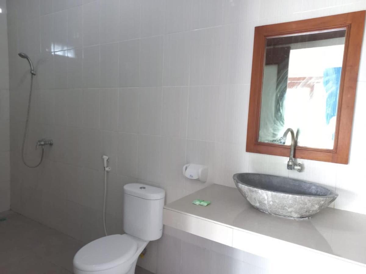 Bobo Bungalow Nusa Lembongan  Exterior photo
